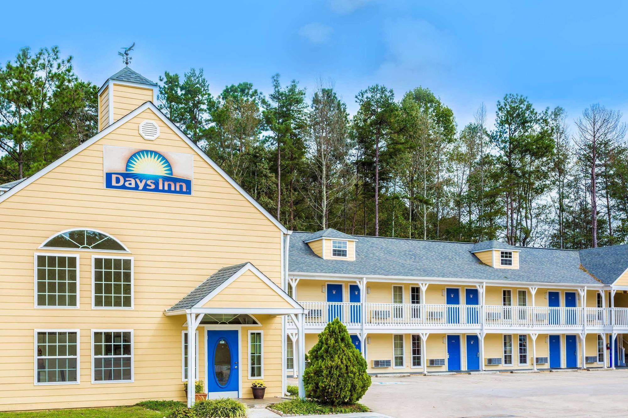 Days Inn By Wyndham Корнелия Экстерьер фото
